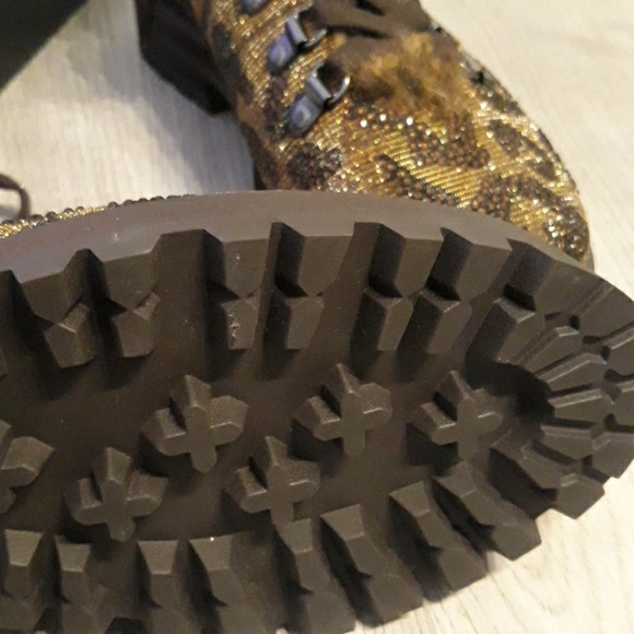 Jessica Simpson Rhinestone Leopard Norina Lace Up Hiking Boots NEW 5.5 Lug Sole - Picture 7 of 8